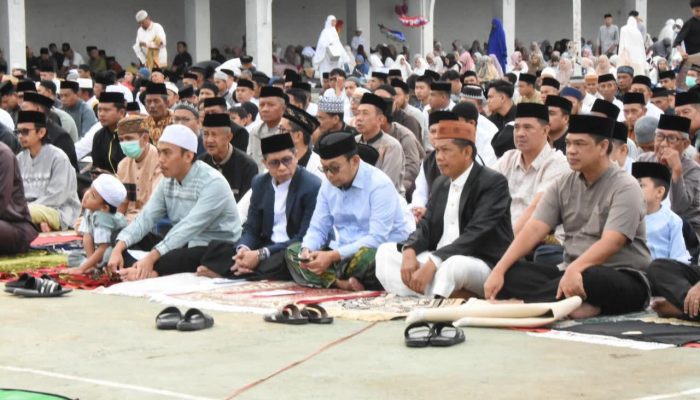 Pemkab Soppeng Gelar Perayaan Shoalat Idul Adha 1446H/2025M Serta Ribuan Masyarakat