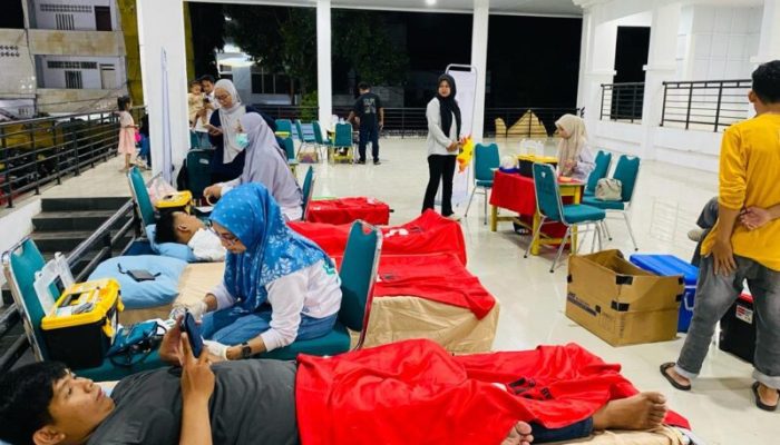 PMI Soppeng Gelar Donor Darah di Pasar Ramadhan SUKSES 2026