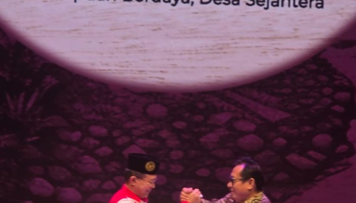 Hashim Djojohadikusumo Lantik Pengurus Srikandi Jaga Desa se-Indonesia, ABPEDNAS dan SMSI Kerja Sama Dukung Program Jaga Desa.