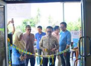 Ikhtiar Membumikan Layanan Kesehatan, Suwardi Haseng Resmikan Apotek AK Health Care di Liliriaja